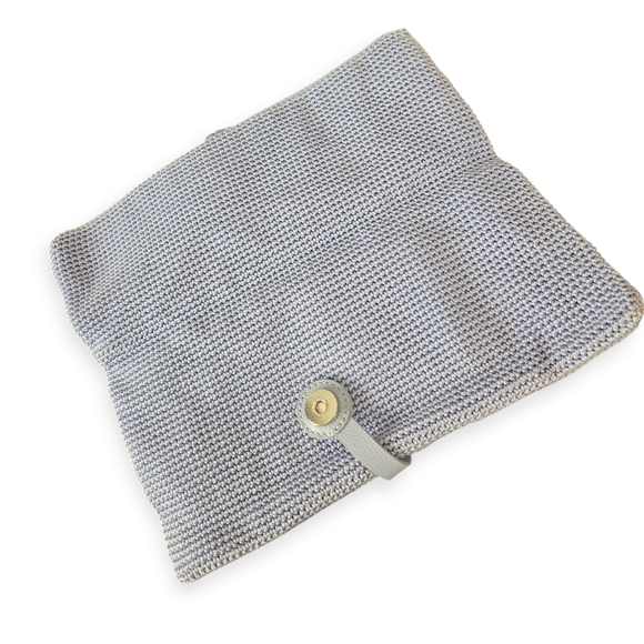 Crochet Clutch - Picture 4 of 5